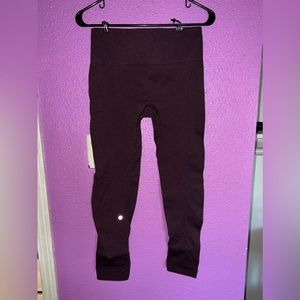 LULULEMON ebb and flow legging in dark plum/maroon